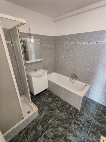 Eladó családi ház, Sándorfalván, Rózsa utcában 66.99 M Ft