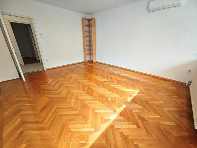 Kiadó téglalakás, albérlet, II. kerületben, Tárogató úton