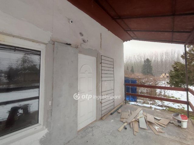 Eladó családi ház, Bocskaikerten 17 M Ft, 1+2 szobás