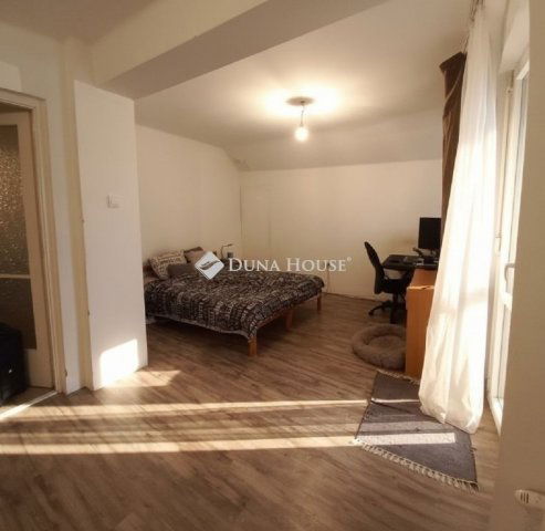 Eladó családi ház, Üllőn 99.8 M Ft, 3 szobás