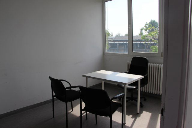 Kiadó iroda, Budapesten, IX. kerületben, Ecseri úton, 2 szobás