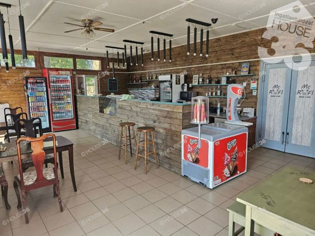 Eladó üzlethelyiség, Szentkirályon 13.5 M Ft, 3 szobás