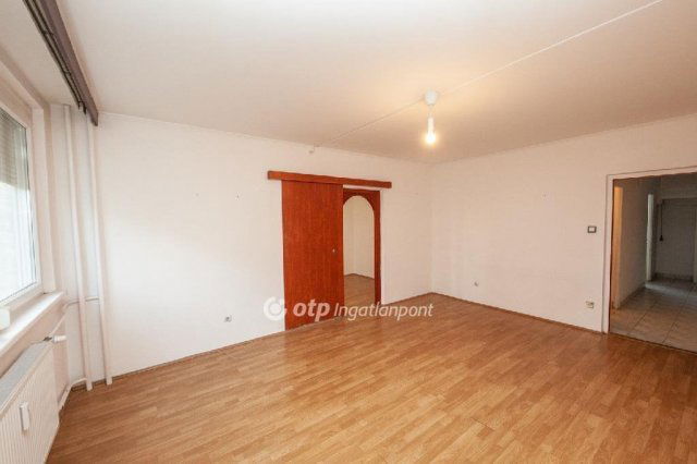 Eladó panellakás, Budapesten, XIV. kerületben 87.9 M Ft