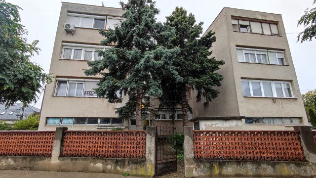 Eladó téglalakás, Gyálon 69.9 M Ft, 4 szobás