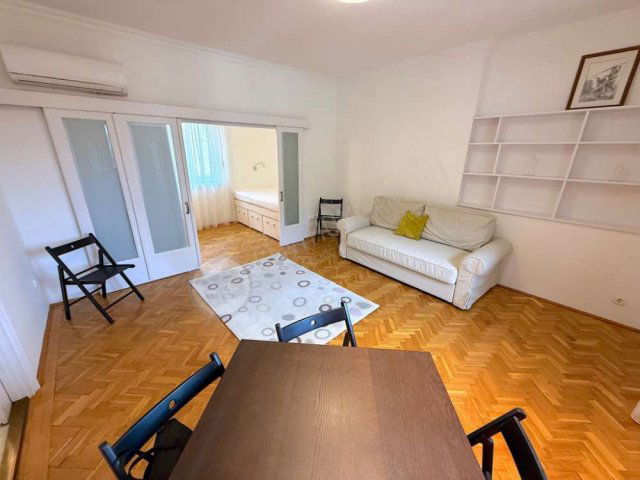 Kiadó téglalakás, albérlet, I. kerületben, Várfok utcában