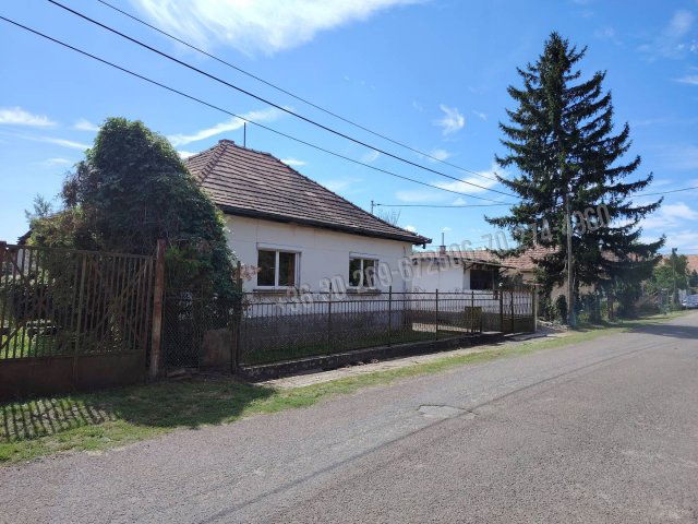 Eladó családi ház, Ipolyvecén 15.5 M Ft, 2 szobás