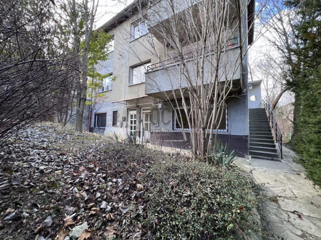 Eladó téglalakás, Budapesten, XII. kerületben 69.9 M Ft