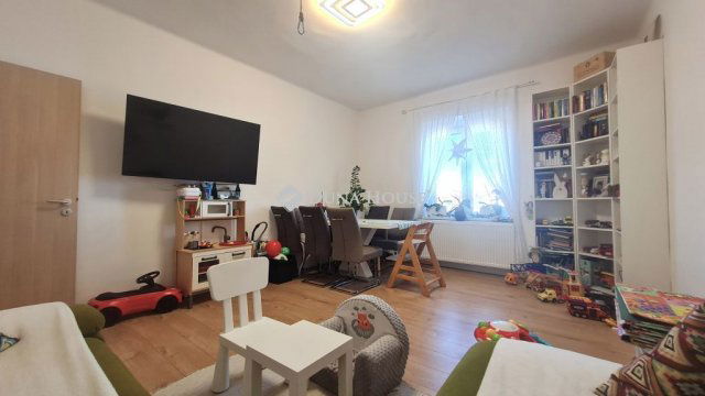 Eladó téglalakás, Zalaegerszegen, Göcseji úton 41.99 M Ft