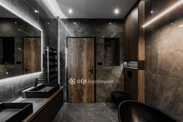 Eladó téglalakás, Pécsett 79.9 M Ft, 2 szobás