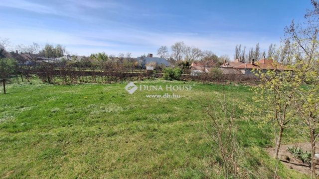 Eladó téglalakás, Sárbogárdon 21.55 M Ft, 2 szobás