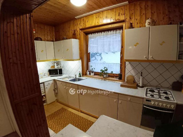 Eladó családi ház, Ráckevén 72.5 M Ft, 2+1 szobás
