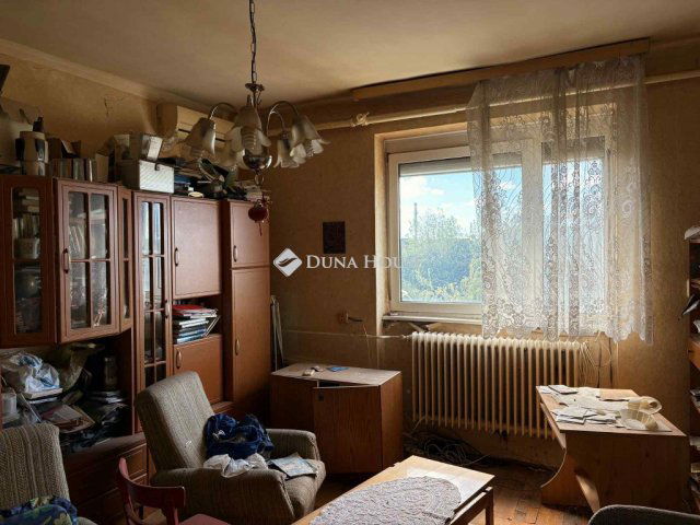 Eladó téglalakás, Mosonmagyaróváron 35.9 M Ft, 1 szobás