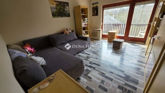 Eladó családi ház, Mendén 36.6 M Ft, 2 szobás