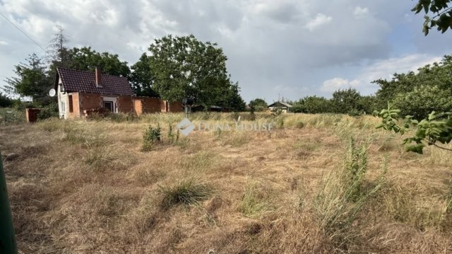 Eladó telek, Szegeden 30 M Ft / költözzbe.hu