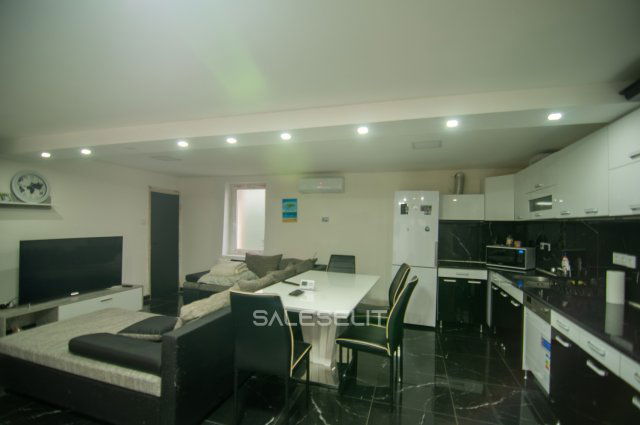 Eladó családi ház, Debrecenben 70 M Ft, 3 szobás