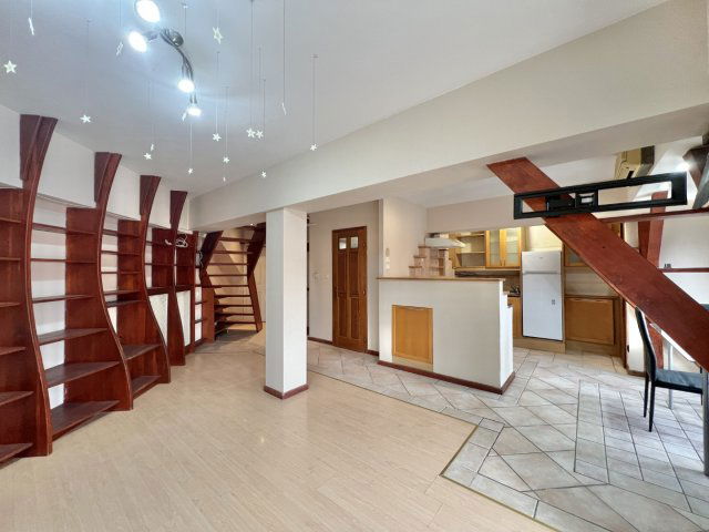 Eladó téglalakás, Kaposváron, Fő utcában 33.9 M Ft, 3 szobás