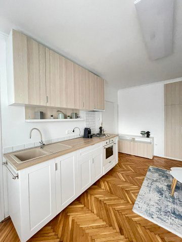 Eladó téglalakás, Pécsett, Nap utcában 49.9 M Ft, 2 szobás