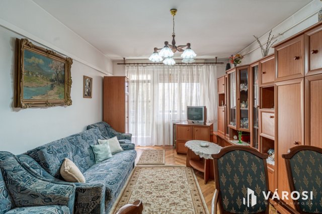 Eladó téglalakás, Szegeden 59.9 M Ft, 2 szobás