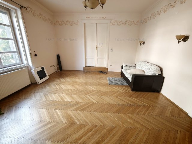 Eladó téglalakás, Budapesten, II. kerületben 185 M Ft, 4 szobás