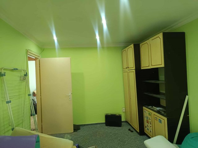 Eladó téglalakás, Komlón, Berek utcában 22.9 M Ft, 2 szobás