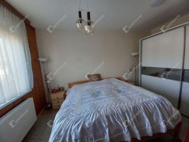 Eladó családi ház, Cserkeszőlőn 60.9 M Ft, 4 szobás