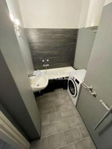 Eladó téglalakás, Szigetszentmiklóson 53 M Ft, 2 szobás