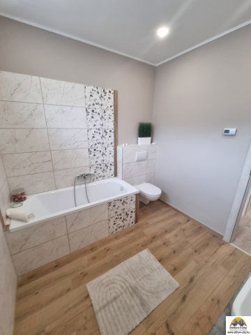Eladó ikerház, Budapesten, XVIII. kerületben 150 M Ft, 3 szobás