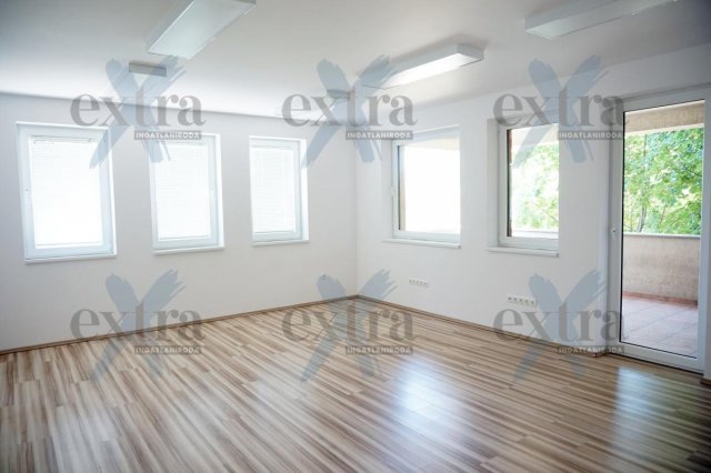 Kiadó iroda, Szegeden 355 E Ft / hó, 4 szobás