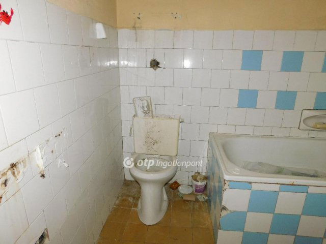 Eladó családi ház, Lánycsókon 11.9 M Ft, 3 szobás