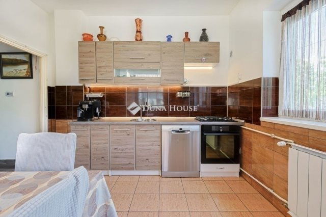 Eladó családi ház, Budapesten, XVI. kerületben 154.99 M Ft