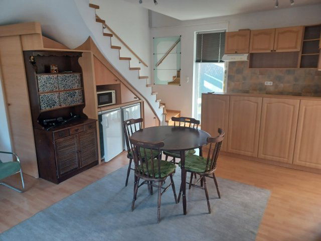 Eladó téglalakás, Győrött, Hóvirág utcában 66.9 M Ft