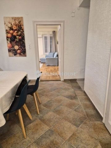 Eladó téglalakás, Budapesten, VII. kerületben 120.5 M Ft