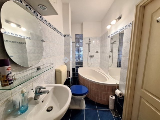 Eladó téglalakás, Kecskeméten 55 M Ft, 2 szobás