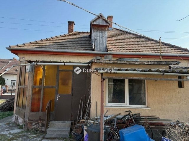 Eladó családi ház, Budapesten, XVIII. kerületben 69.9 M Ft