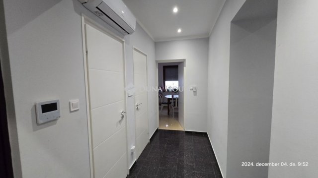 Eladó családi ház, Budapesten, XVIII. kerületben 450 M Ft