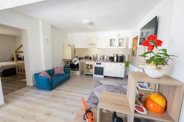 Eladó családi ház, Pásztorin 36.9 M Ft, 3 szobás