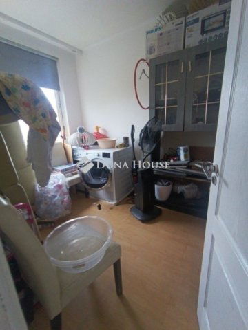 Eladó panellakás, Budapesten, XV. kerületben 72 M Ft, 2+2 szobás