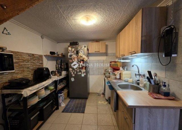 Eladó családi ház, Gyömrőn 85 M Ft, 7 szobás