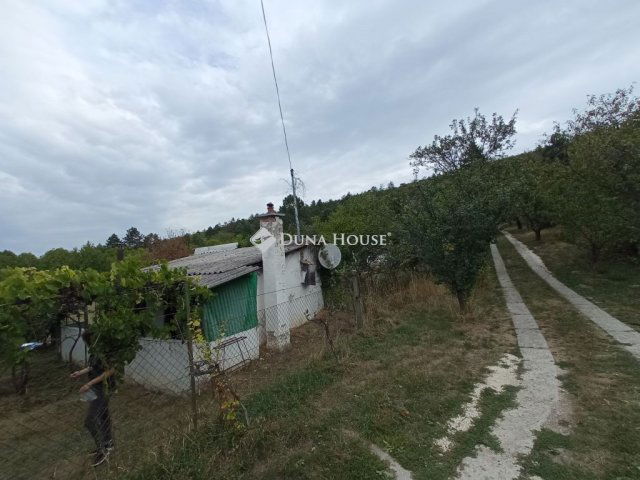 Eladó telek, Biatorbágyon 12 M Ft / költözzbe.hu