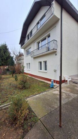 Eladó téglalakás, Gödöllőn 94.9 M Ft, 5 szobás