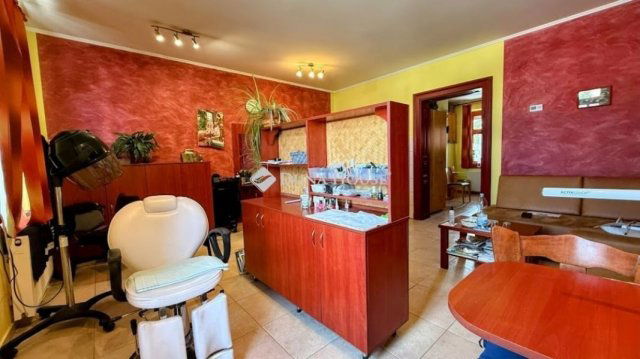 Eladó családi ház, Szentgotthárdon 129.9 M Ft, 5 szobás