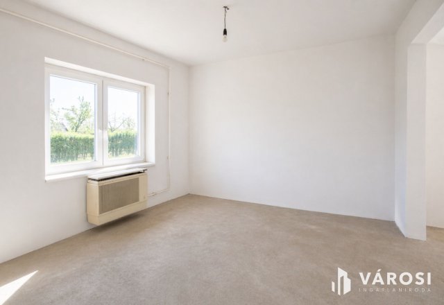 Eladó családi ház, Csanádapácán 12.5 M Ft, 3 szobás