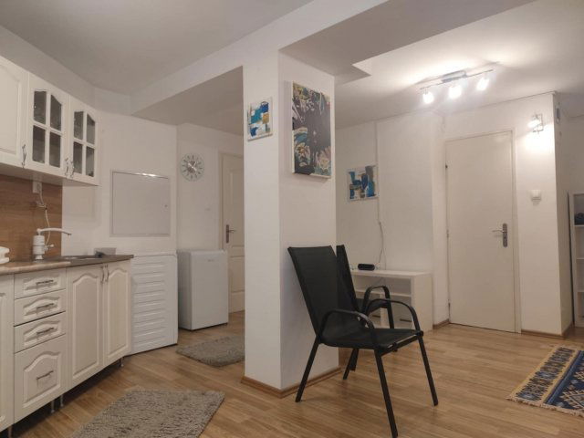 Eladó üzlethelyiség, Keszthelyen 27.9 M Ft / költözzbe.hu