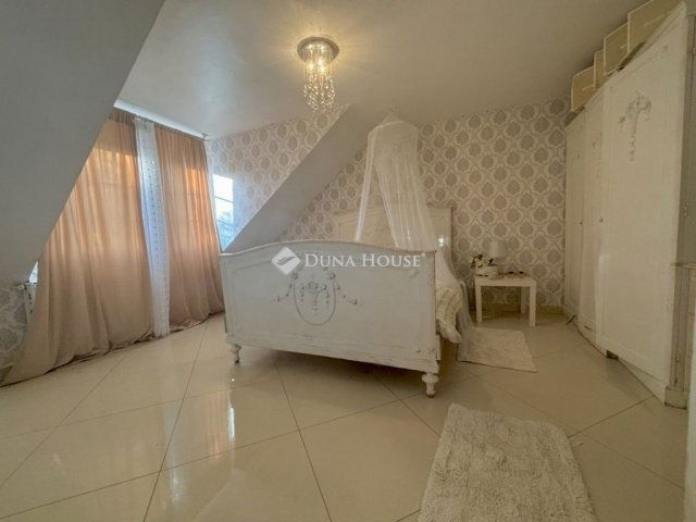 Eladó családi ház, Budapesten, XIX. kerületben 129.9 M Ft