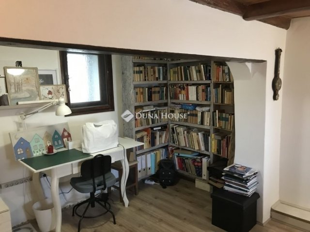 Eladó családi ház, Mohán 92.9 M Ft, 5 szobás