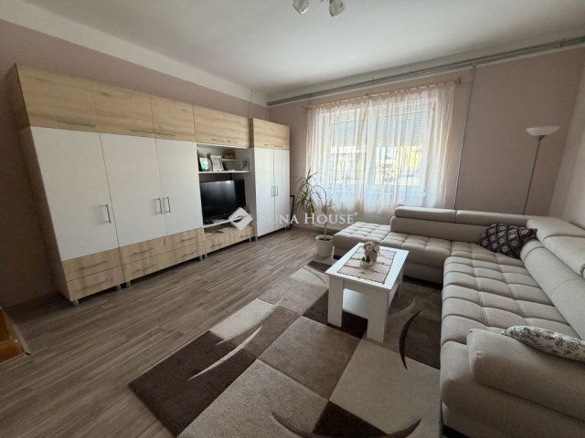 Eladó családi ház, Dunaszegen 79.9 M Ft, 3 szobás