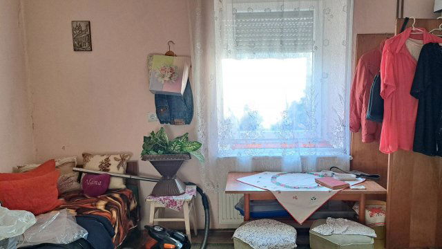 Eladó ikerház, Hidasnémetiben 15 M Ft, 2 szobás