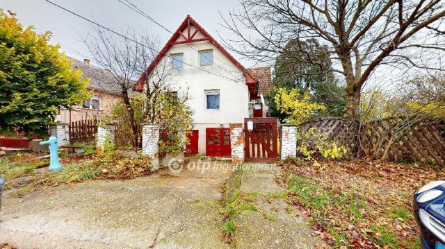 Eladó családi ház, Tokajban 49.999 M Ft, 3 szobás