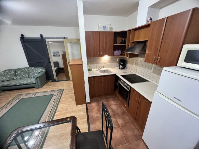 Kiadó téglalakás, albérlet, Debrecenben 185 E Ft / hó, 1 szobás