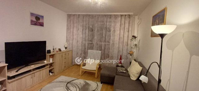 Eladó panellakás, Budapesten, III. kerületben 84.99 M Ft